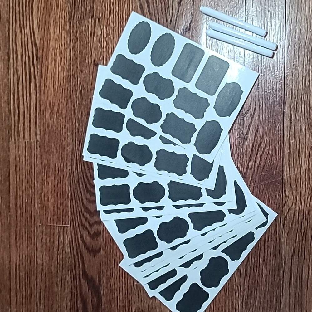 QTY:16 12 stickers per sheet